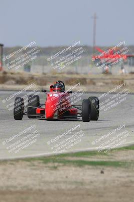 media/Oct-25-2025-CalClub SCCA (Sat) [[34c778dfbe]]/Group 5/Qualifying/